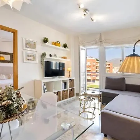 Cozy In 4p. * Fuengirola